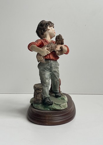 İyalyan Köpekli Çocuk Figürü - Görsel 2
