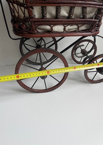 Koyu Kahverengi Ahşap Bebek Arabası - Görsel 2