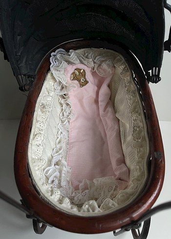 Koyu Kahverengi Ahşap Bebek Arabası - Görsel 18