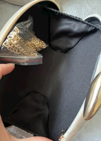 Zara Beyaz Seramik Parlak Kadın El Çantası