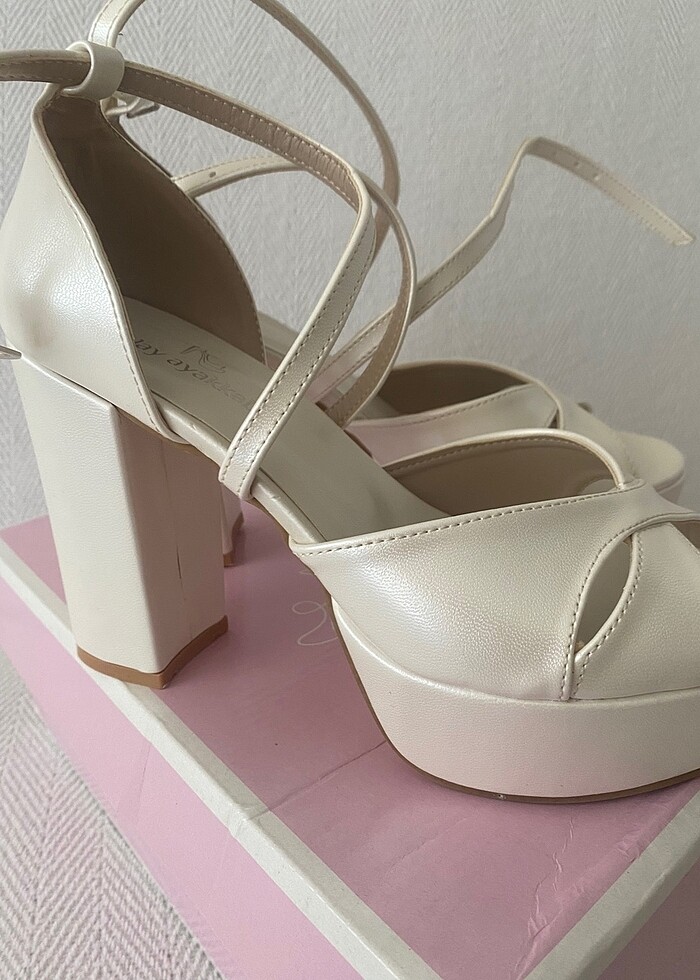 Platform gelinlik ayakkabısı - Görsel 3