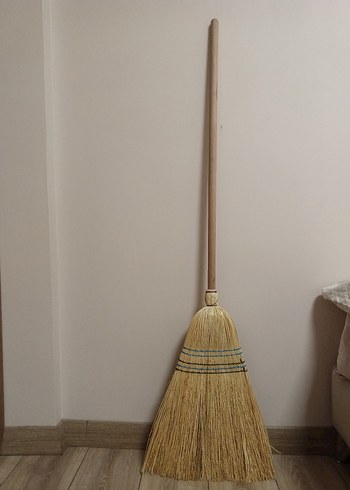 Bej Geleneksel Süpürge - Görsel 3