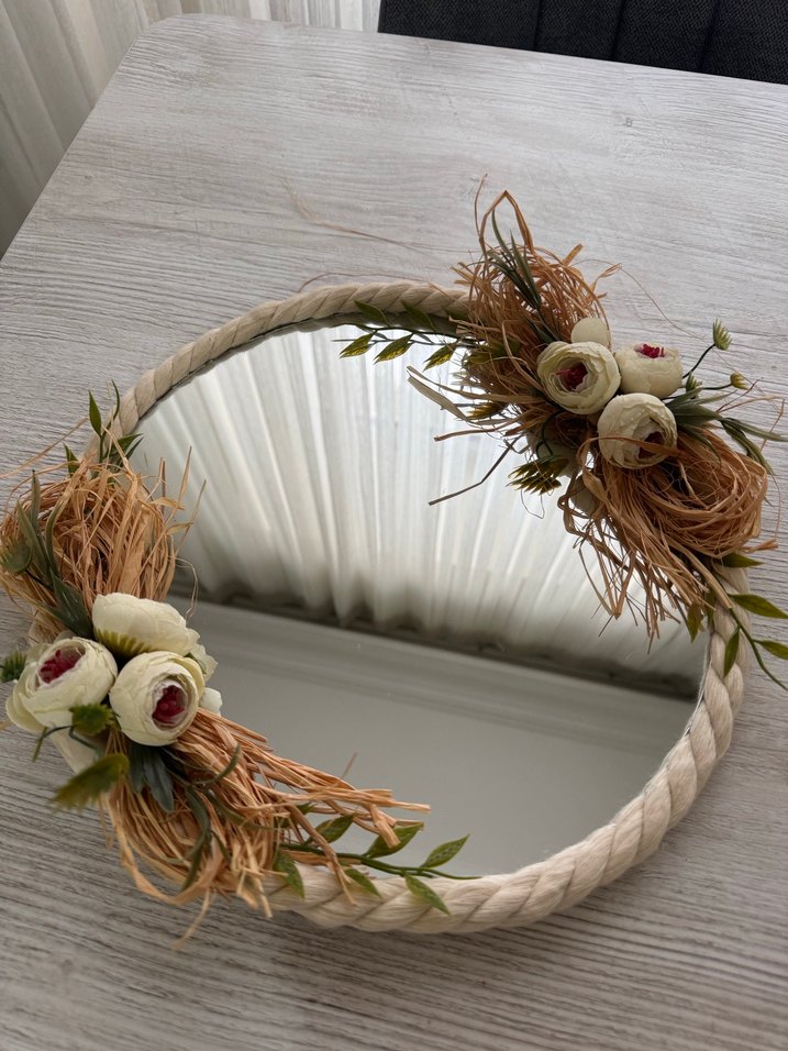 Beyaz Çiçekli Dekoratif Ayna Tepsi - Görsel 4