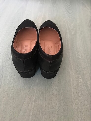40 Beden siyah Renk Dolgu Topuk Ayakkabı