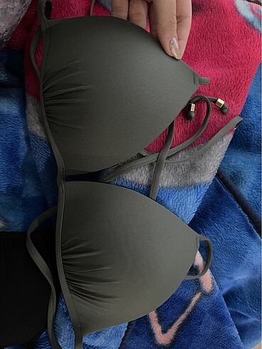 Sıfır 2 renk H&M push up bikini üstü