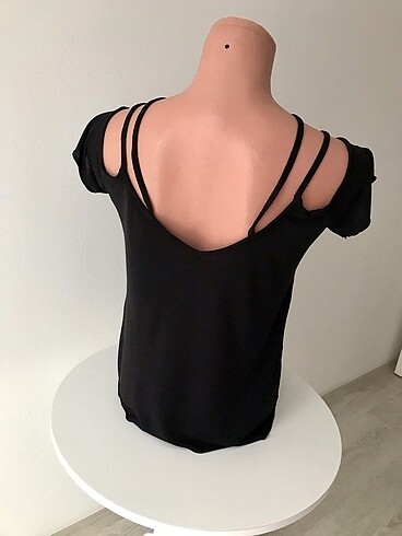 Yaka detaylı bluz - Görsel 4