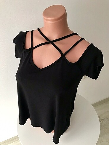 Yaka detaylı bluz - Görsel 9