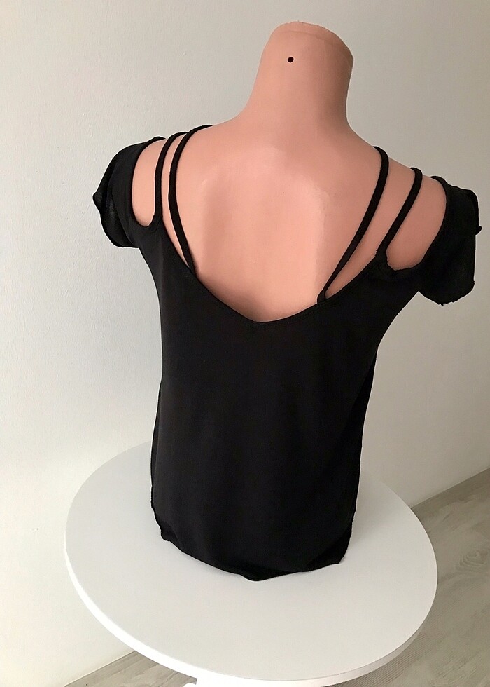 Yaka detaylı bluz - Görsel 4