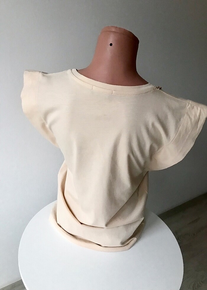 Zincir detaylı bluz - Görsel 3