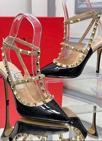 Valentino stiletto