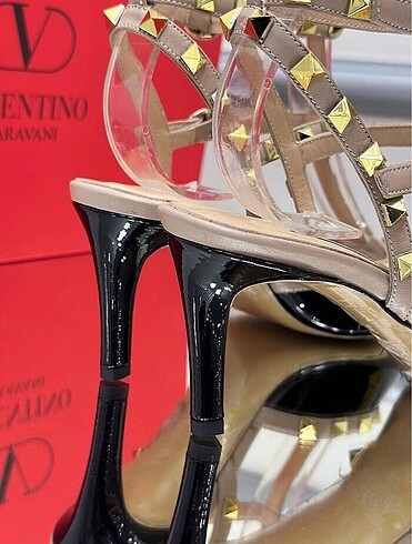 37 Beden Valentino stiletto