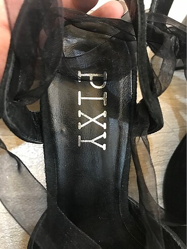 Pixy Pixy topuklu ayakkabı