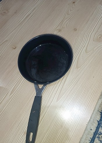 Diğer Siyah Tava, Uzun Saplı