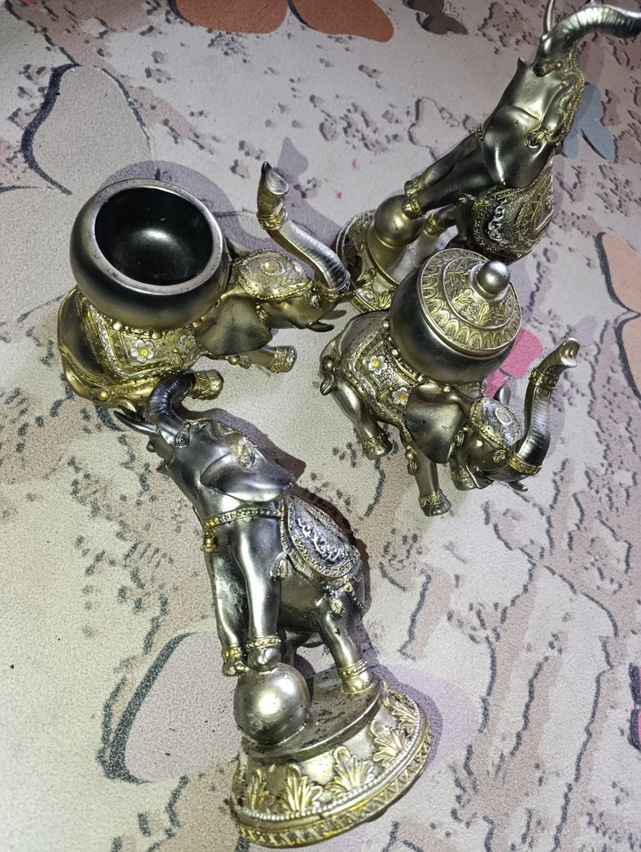 Gri ve Altın Renk Fil Biblo - Görsel 3