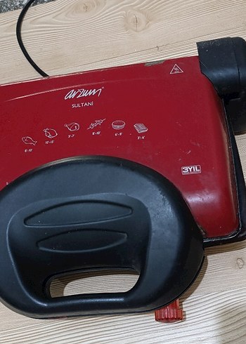 Sultani Kırmızı Tost Makinesi