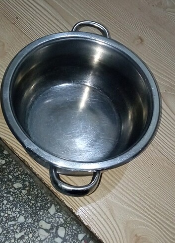 Kapak yok 