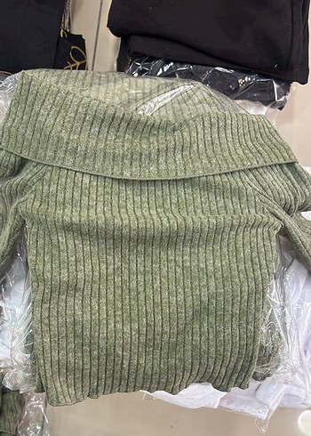 xs Beden BERSHKA triko bluz