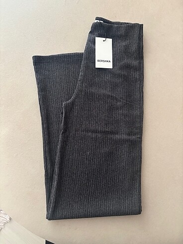 s Beden BERSHKA wide leg pantolon