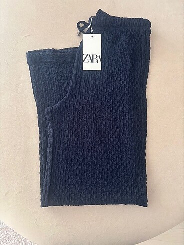 Zara Bürümcük gofre pantolon