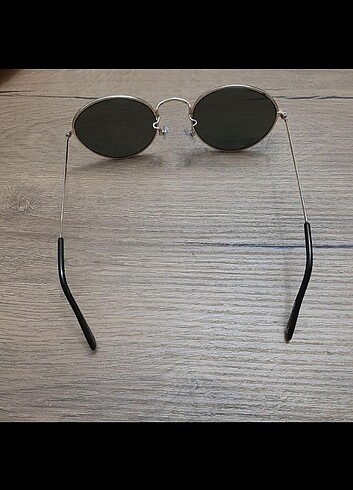  Beden H&M güneş gözlüğü