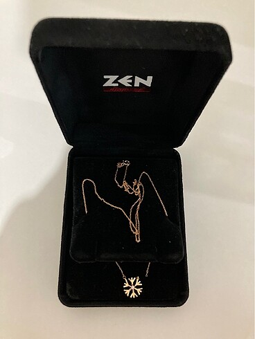 Zen Pırlanta O,02 karat kolye