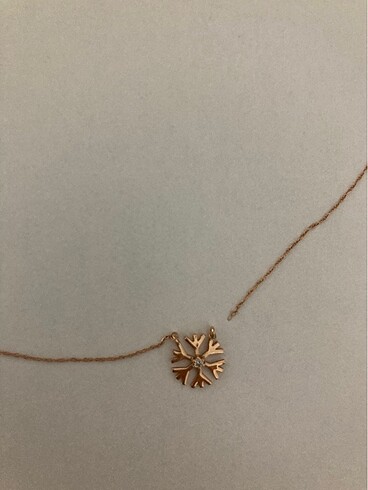  Beden Zen Pırlanta O,02 karat kolye