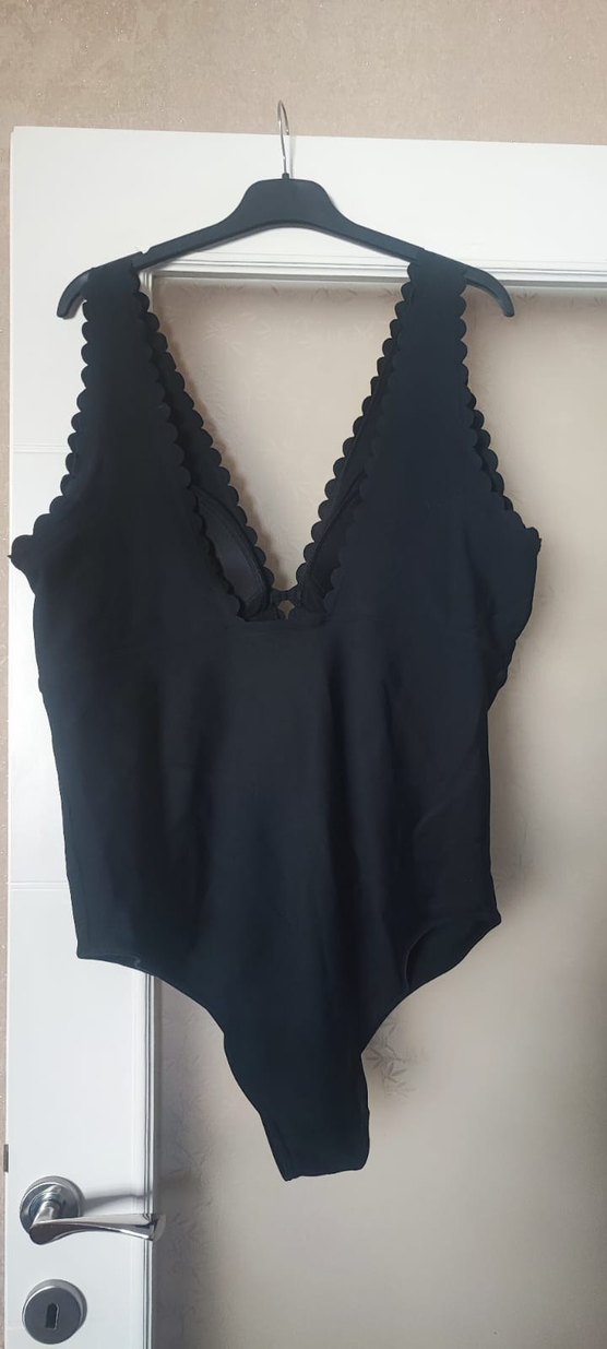 Düğmeli Siyah Gotik Kadın Mayo - Görsel 4