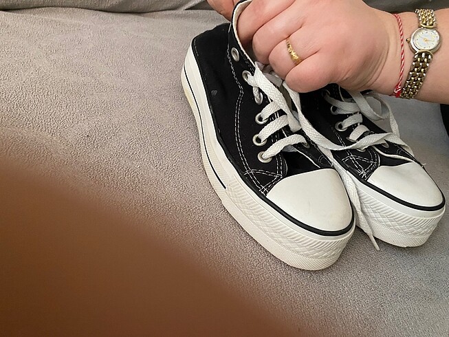 Converse Converse