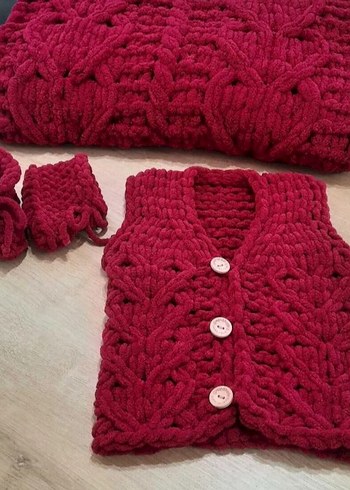 Beyaz Örgü Bebek Yeleği ve Eldiven Seti - Görsel 2