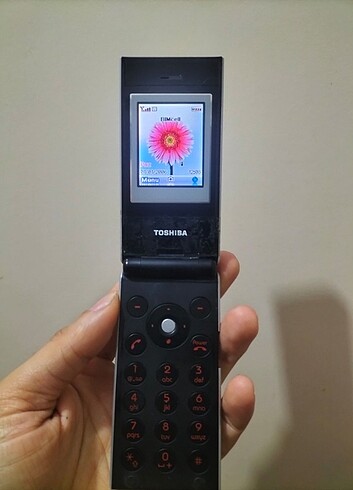 Orjinal toshiba ts10 çift ekranlı tuşlu kapaklı tr kayıtlı telef