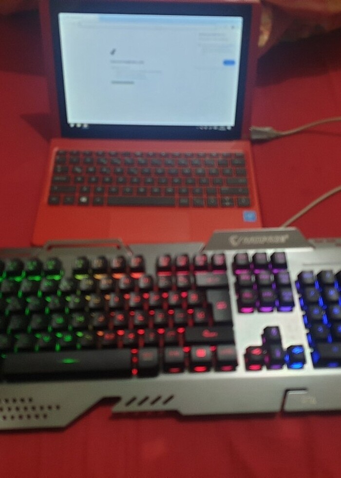 Everest rampage r74 oyuncu klavyesi ışıklı  - Görsel 2