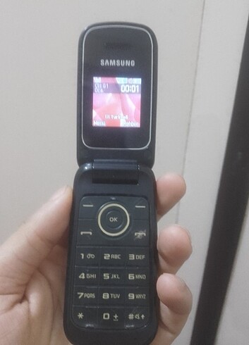 Asker telefonu! Samsung e1190 kapaklı tuşlu kayıtlı telefon 