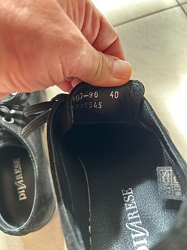40 Beden siyah Renk Divarese spor ayakkabı