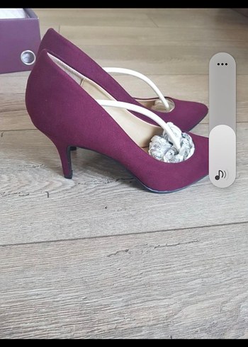 Bordo Süet Bağcıklı Stiletto Kadın Ayakkabı - Görsel 4