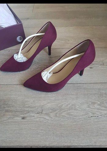 Bordo Süet Bağcıklı Stiletto Kadın Ayakkabı - Görsel 3