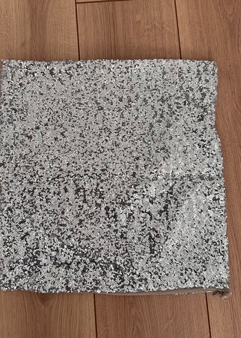 Gri Bohem Kanat Desenli  ve pul payetli Dekoratif kırlent Kılıfı - Görsel 2