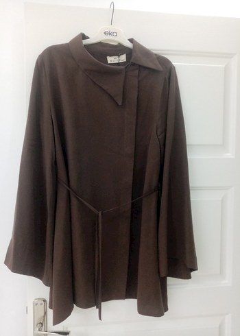 Suud Collection Kahverengi Kuşaklı Uzun Kadın Kaban