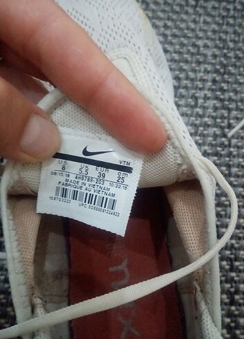 39 Beden camel Renk Nıke AIR 270. Orijinaldir.