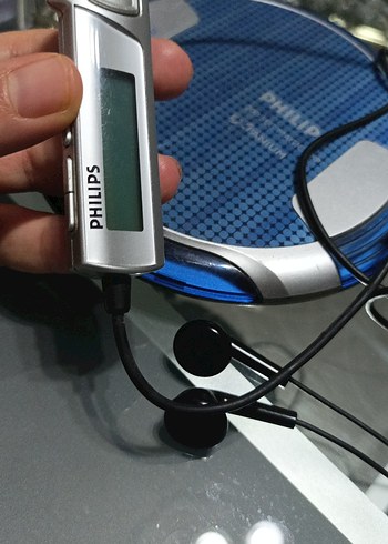 Mavi Philips Taşınabilir CD Çalar - Görsel 3