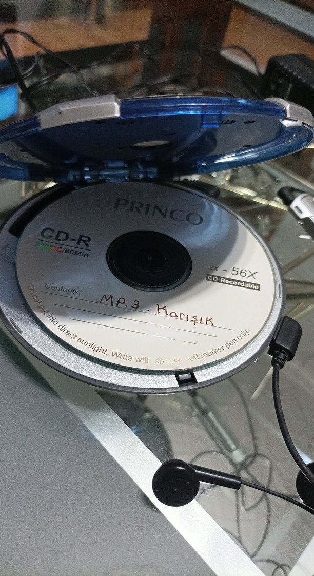 Mavi Philips Taşınabilir CD Çalar - Görsel 5