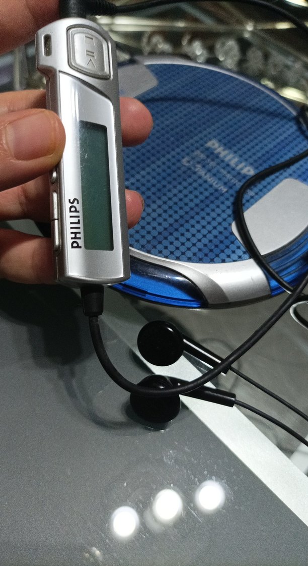 Mavi Philips Taşınabilir CD Çalar - Görsel 3