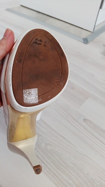 Sadece düğünde giyildi  - Görsel 3