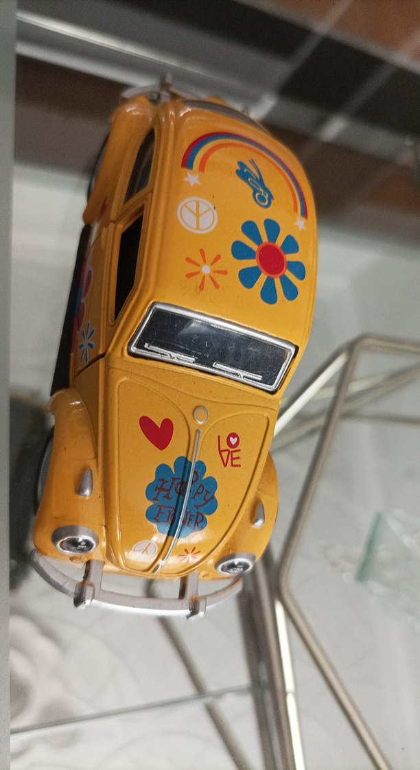 Sarı Renkli Çiçekli Oyuncak Araba - Görsel 5