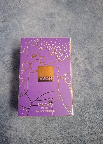 Avon far away rebel parfüm 