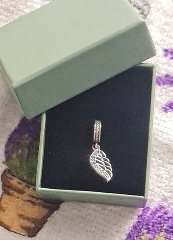 925 Ayar Gümüş Sallantılı Melek Kanadı
Charm - Görsel 8