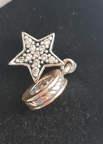 925 Ayar Gümüş Sallantılı Yıldız Charm