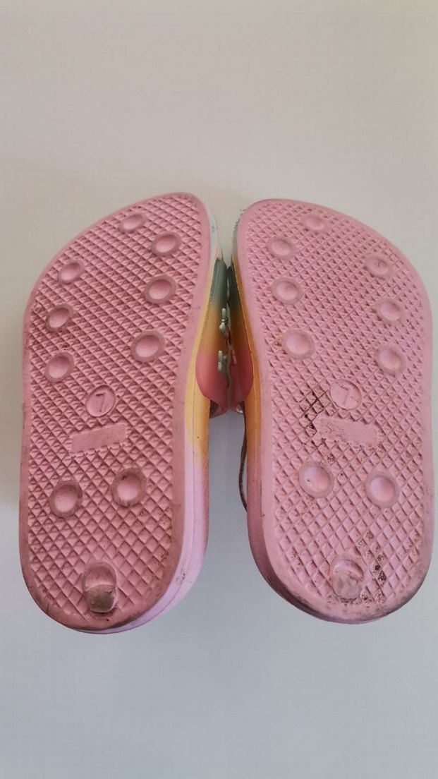 Kız Çocuk Pop Culture Kaydırak Terlik - Görsel 2