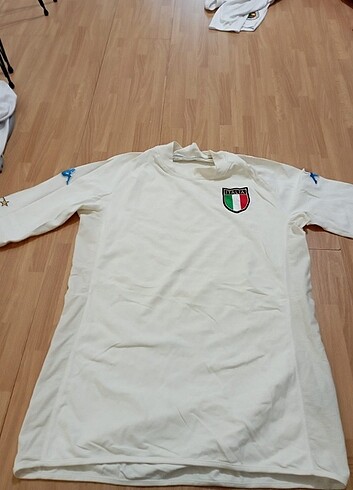 2000 yılının italya forması