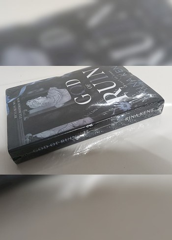 God of Ruin Romanı - Rina Kent - Görsel 3