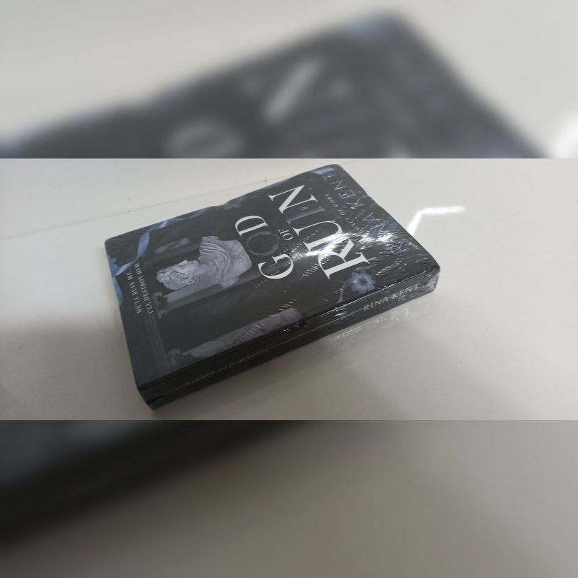 God of Ruin Romanı - Rina Kent - Görsel 4